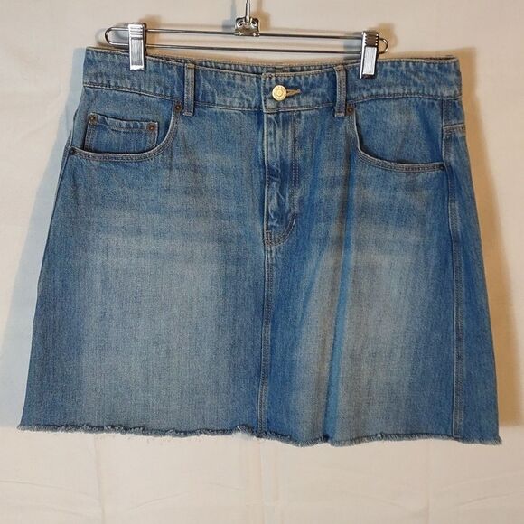 Old Navy Dresses & Skirts - Blue Denim A-Line Mini Skirt
